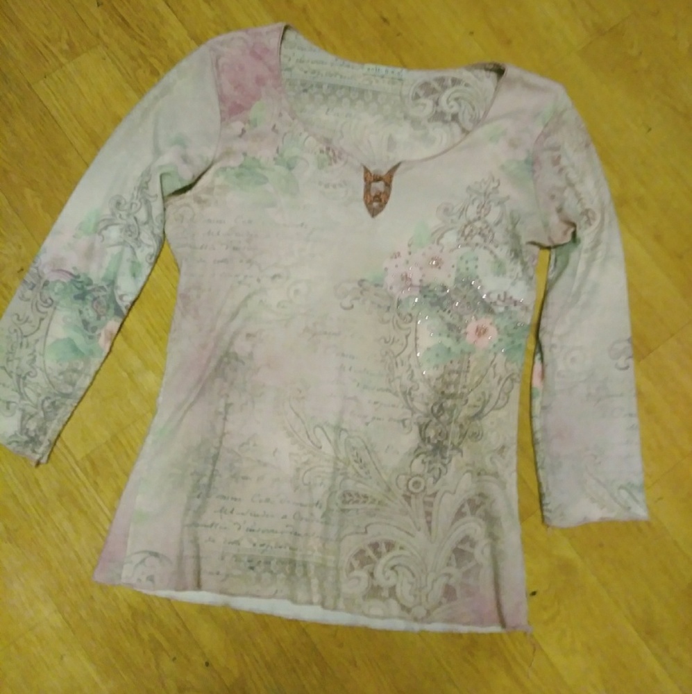 Xcit embellished top